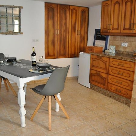 La Estrellita Apartment Iznajar Bagian luar foto